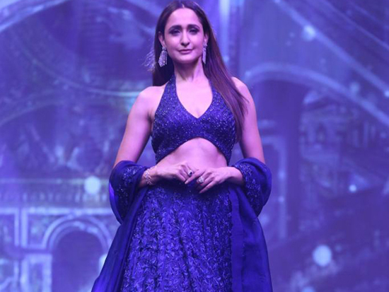 Gorgeous Women At Antora Teach For Change Fundraiser